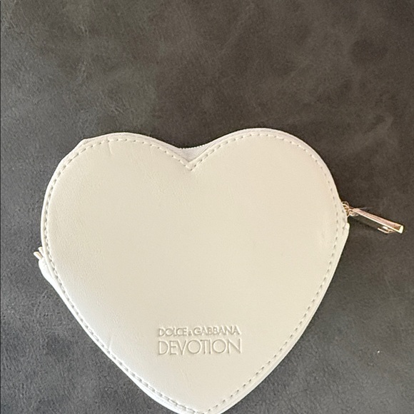 Dolce & Gabbana Handbags - Dolce & Gabbana Devotion White Heart Wallet